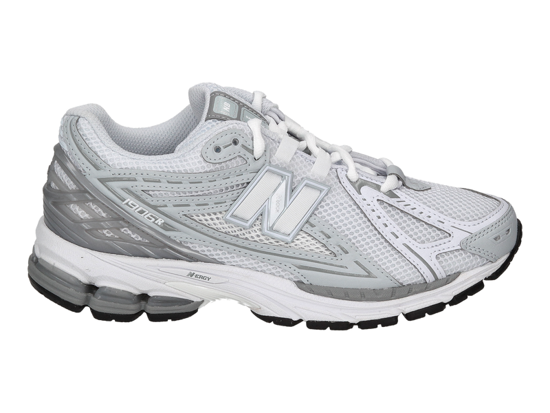 New Balance Sneakers Zilver