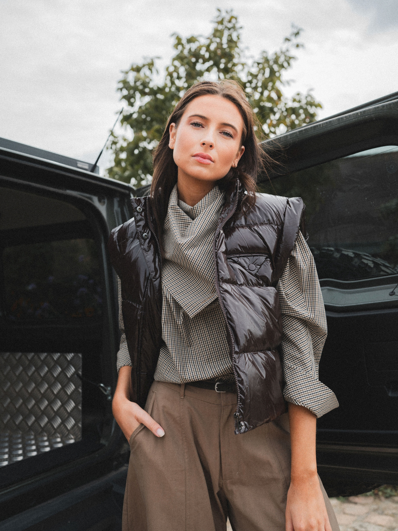 Dou Doun Bodywarmers Brown