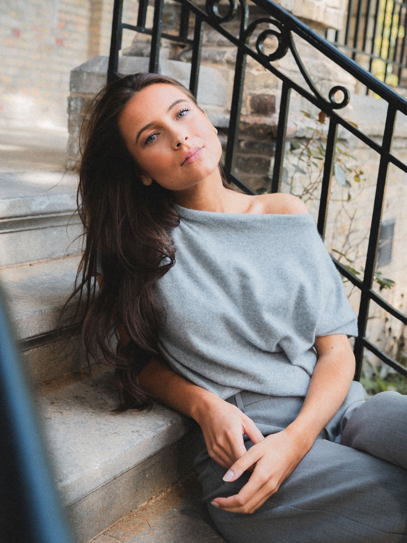 View product 'Dou Doun Pullovers Gray' Dou Doun Pullovers Gray
